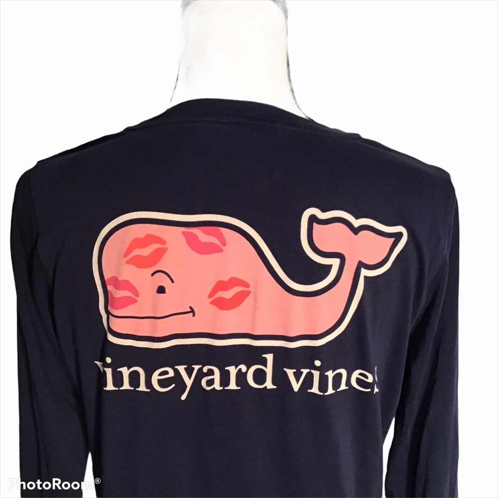 Vineyard Vines Love Whale Long Sleeve Tee size S